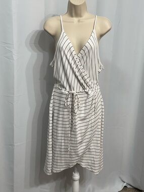 41 Hawthorn Women’s White & Black Striped Spaghetti Straps Wrap Midi Dress PL